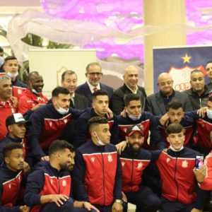 The Chairman of LIAS visits the Al-Ahly Club in Cairo and presents them with the Shield of Excellence and Creativity